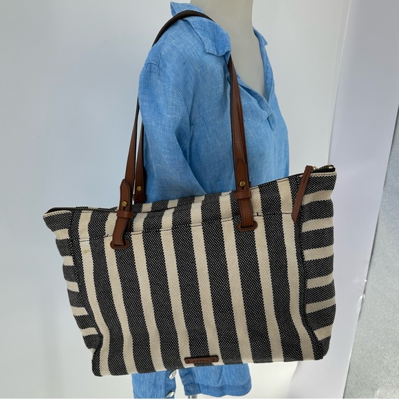 Fossil Stripe Canvas Tote Black Cream Leather Straps Purse Handbag - Picture 3 of 16